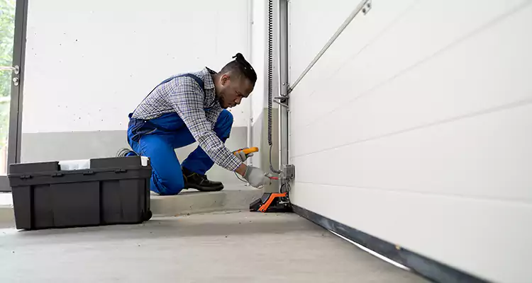 Garage Door Sensor Repair in Oakleaf Plantation, FL