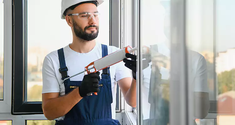 Window Frame Repair in Oakleaf Plantation, FL