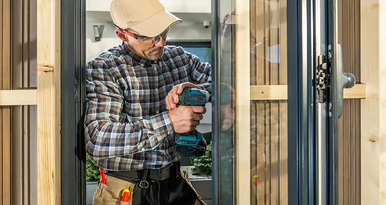 Top-Rated Patio Door Handle and Lock Repair Service for Homeowners in Oakleaf Plantation, FL